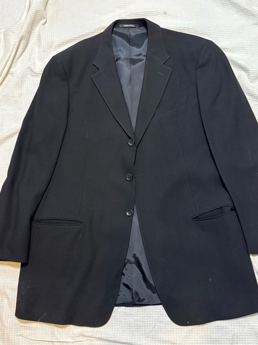 Armani collezioni made in Italy 44L Black Blazer - Three roll 2 Button